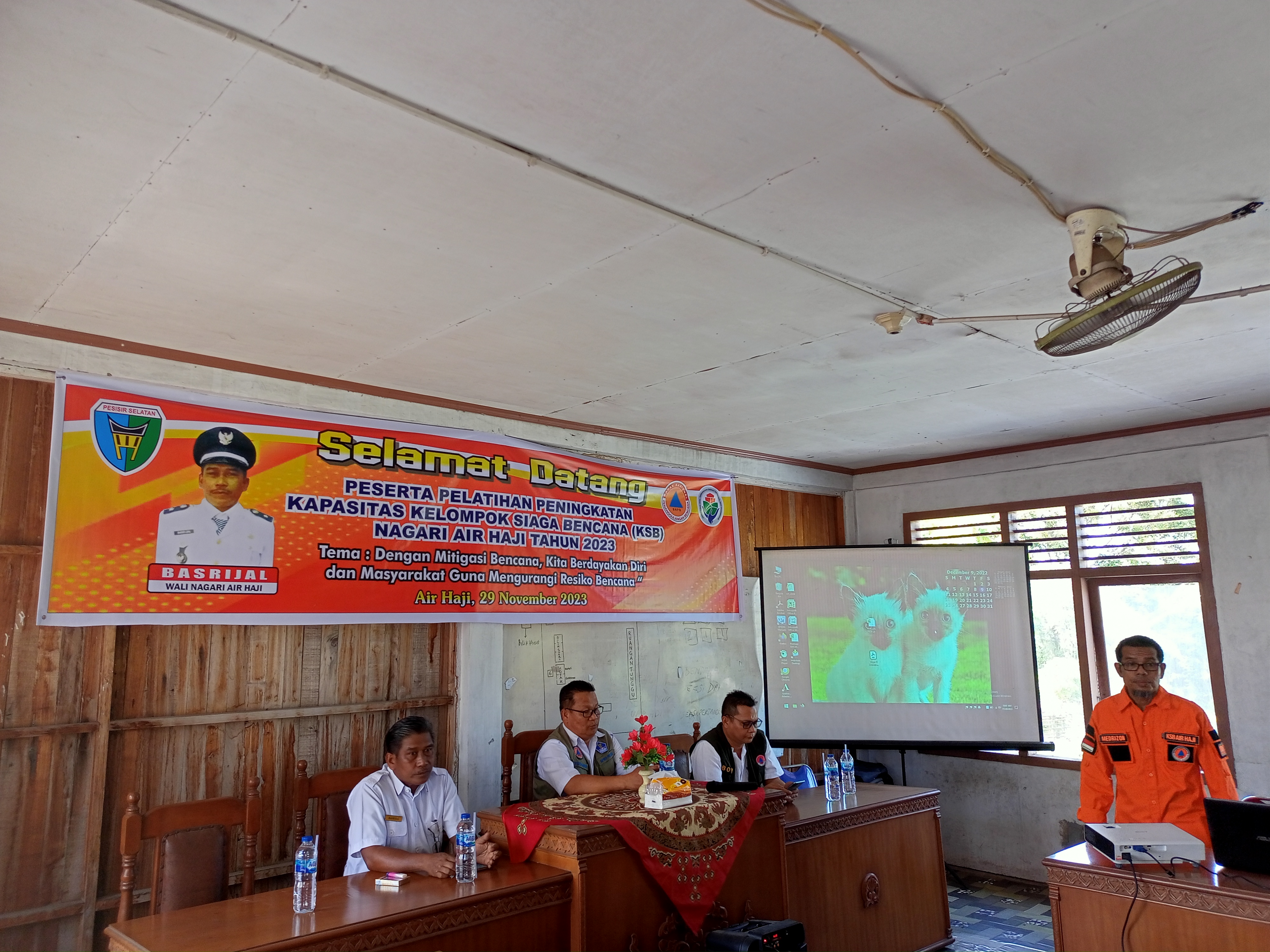 Pelatihan kelompok Siaga Bencana Nagari Air Haji