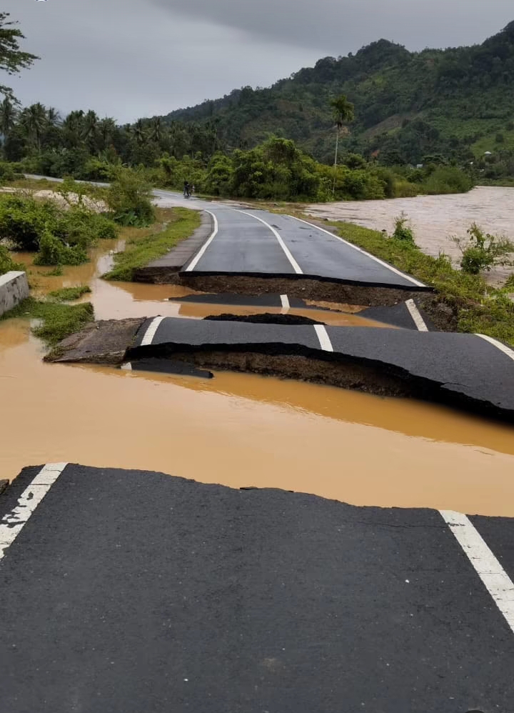 Jalan Putus Sutera