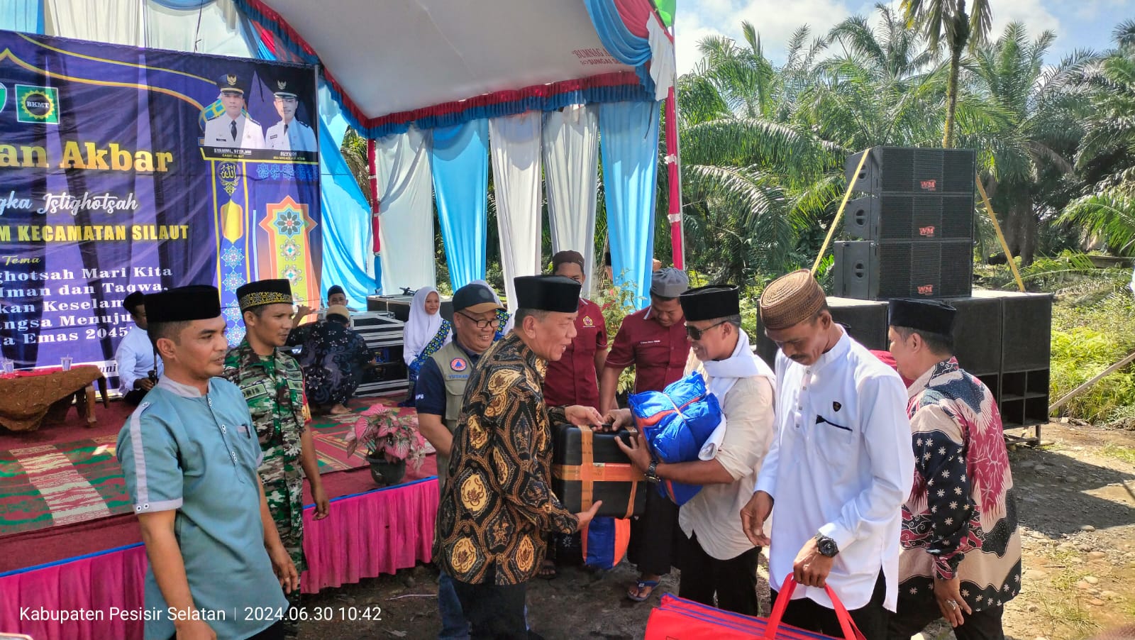 Bantuan Nagari Air Hitam Kecamatan Silaut